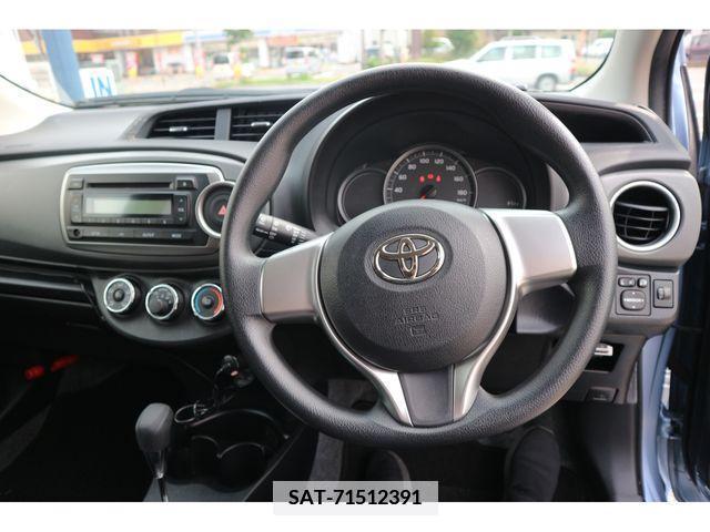 Toyota VITZ 2013-12 374719-4