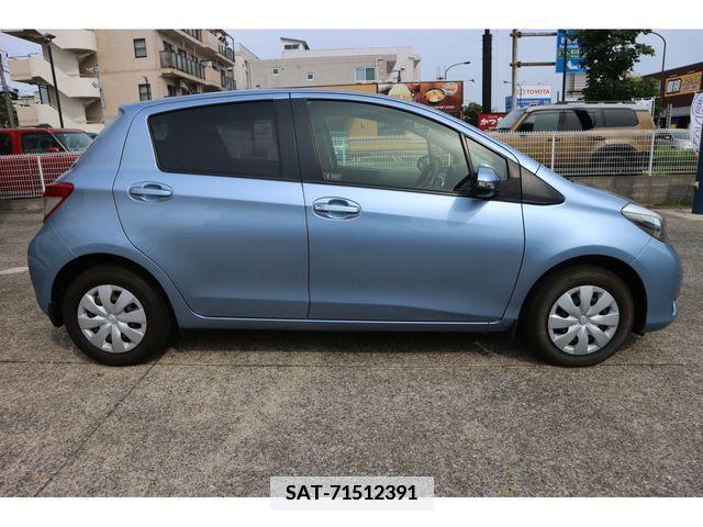 Toyota VITZ 2013-12 374719-1