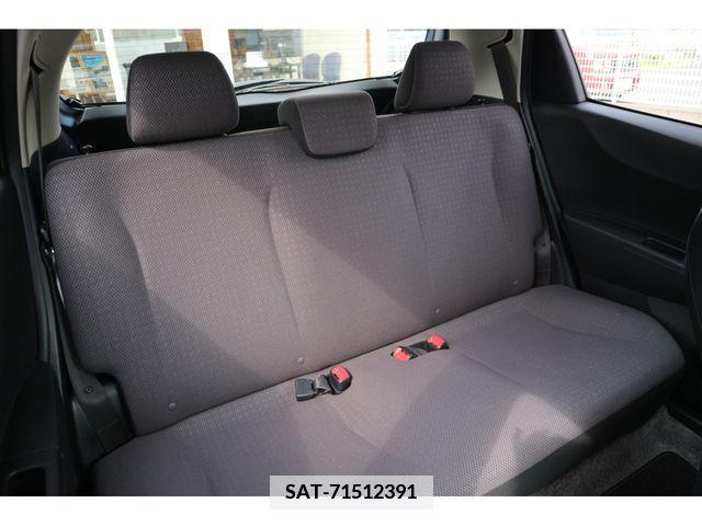 Toyota VITZ 2013-12 374719-12