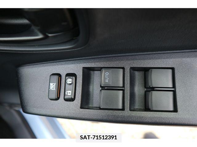 Toyota VITZ 2013-12 374719-8