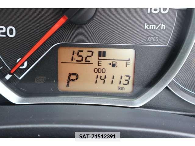 Toyota VITZ 2013-12 374719-6