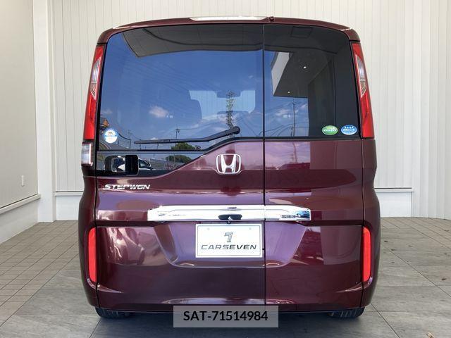 Honda STEP WGN 2017-07 368762-3