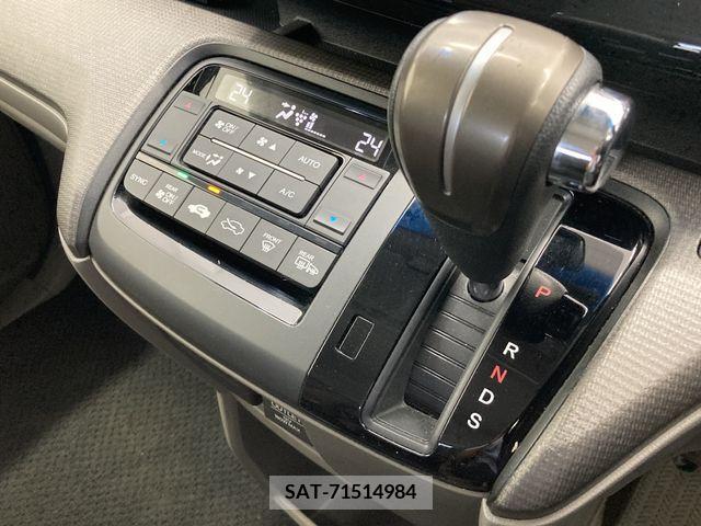 Honda STEP WGN 2017-07 368762-11