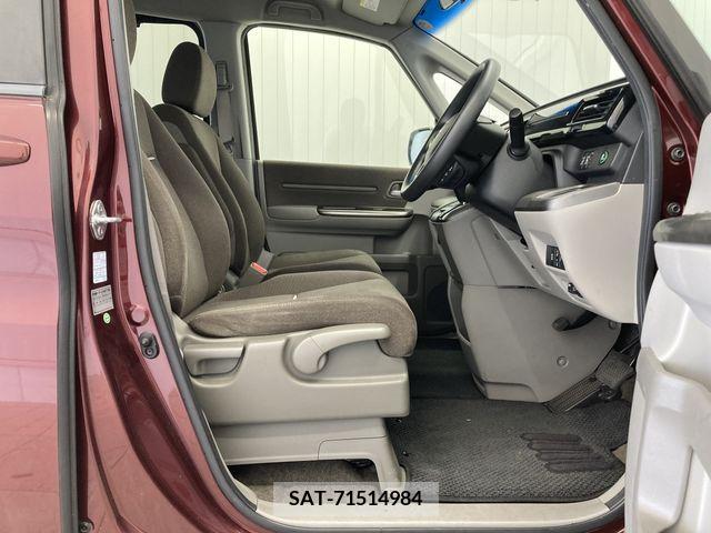 Honda STEP WGN 2017-07 368762-4
