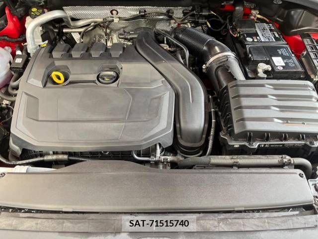 Audi Q3 2021-08 389453-15