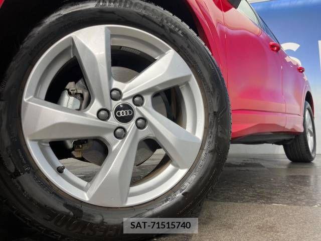 Audi Q3 2021-08 389453-12