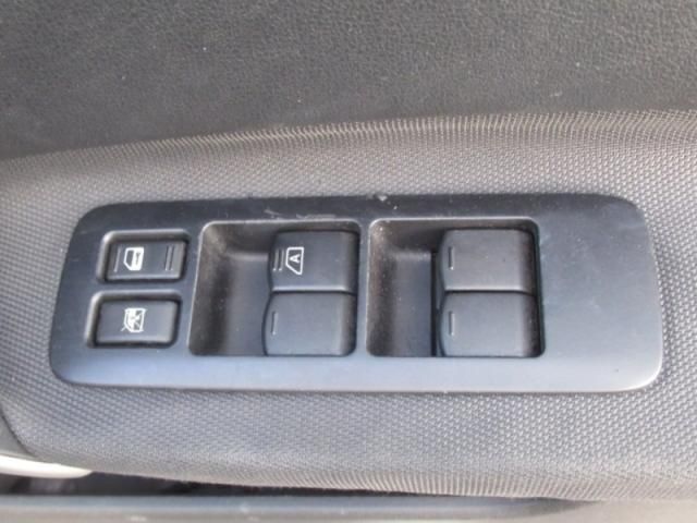 Nissan DUALIS 2009-10 15163-22