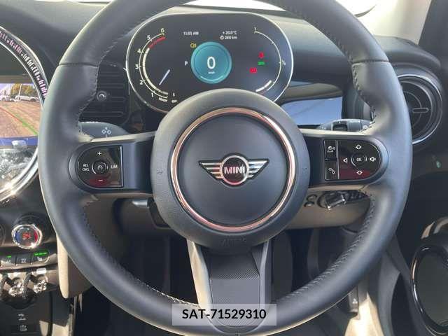 Bmw MINI 2023-02 221016-17