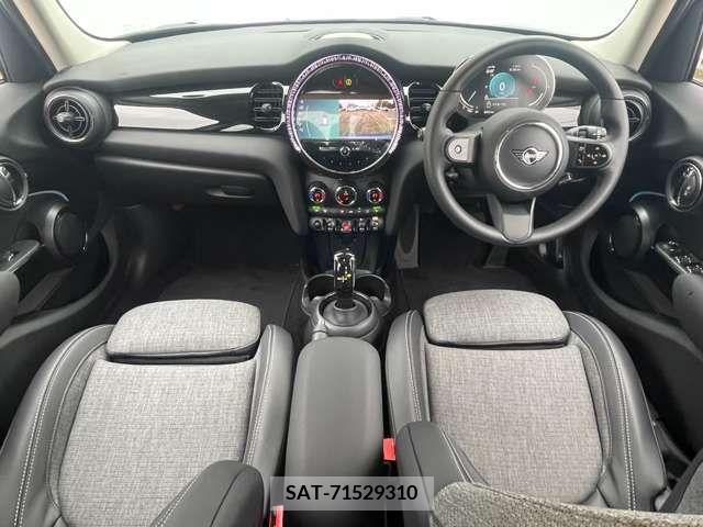 Bmw MINI 2023-02 221016-1