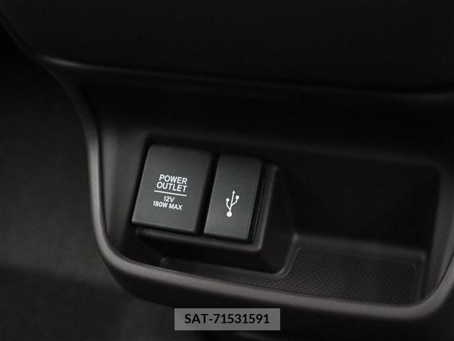 Honda FREED 2024-03 238982-4