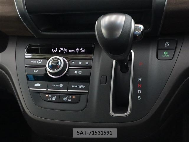 Honda FREED 2024-03 238982-2