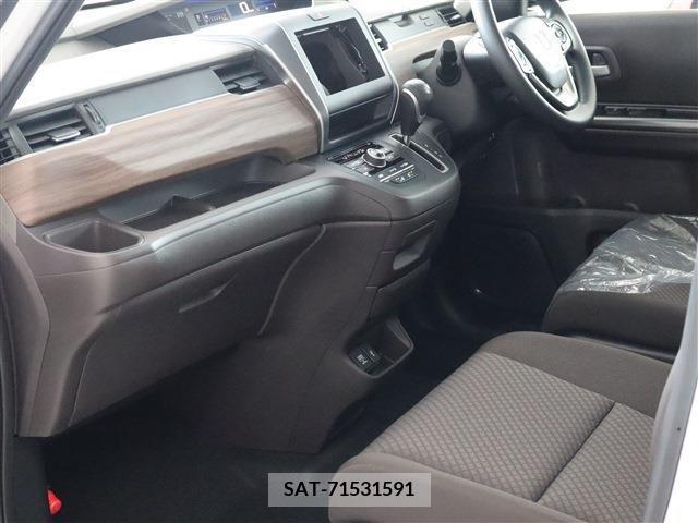 Honda FREED 2024-03 238982-16