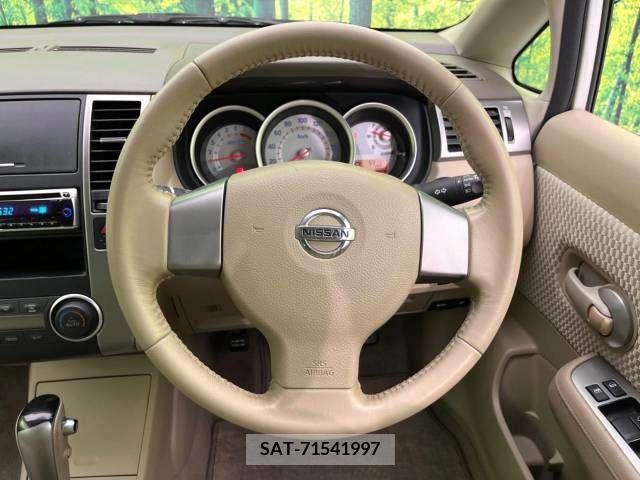 Nissan TIIDA 2010-05 251083-11