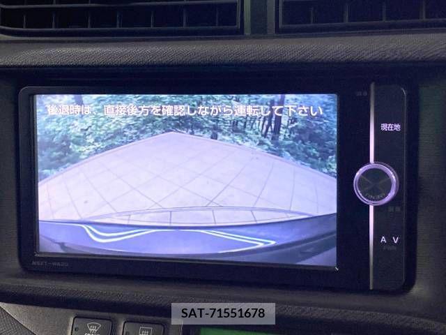 Toyota AQUA 2013-07 217967-3