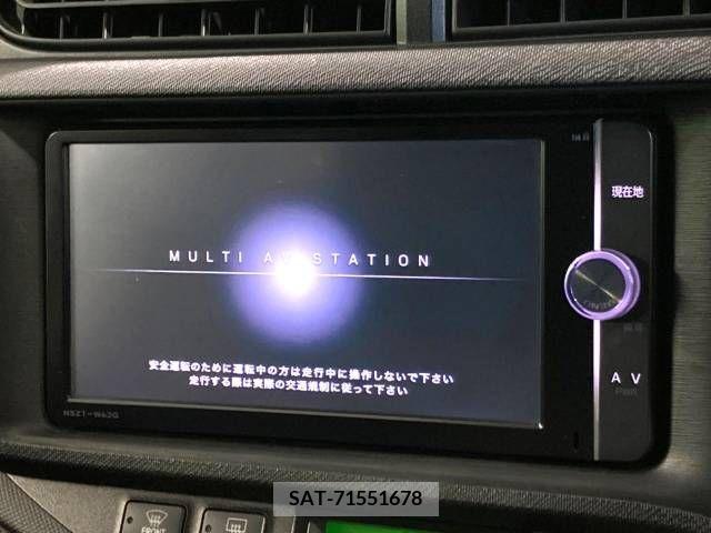 Toyota AQUA 2013-07 217967-2