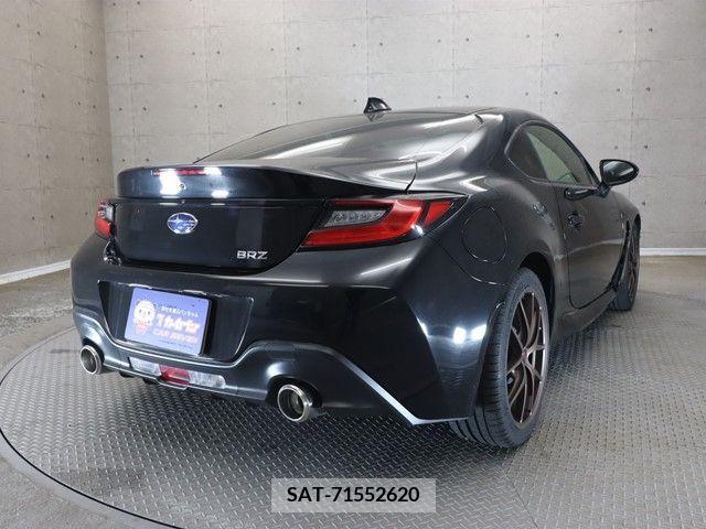 Subaru BRZ 2021-10 244068-1