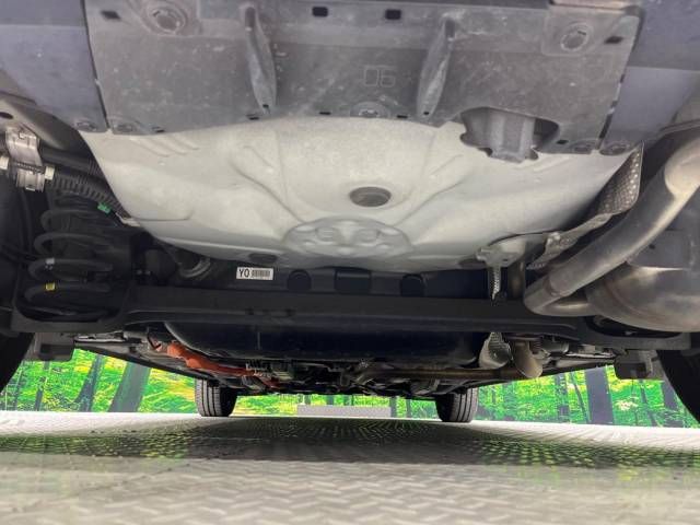 Toyota AQUA 2017-03 182534-19
