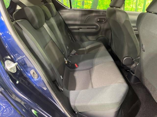 Toyota AQUA 2017-03 182534-10