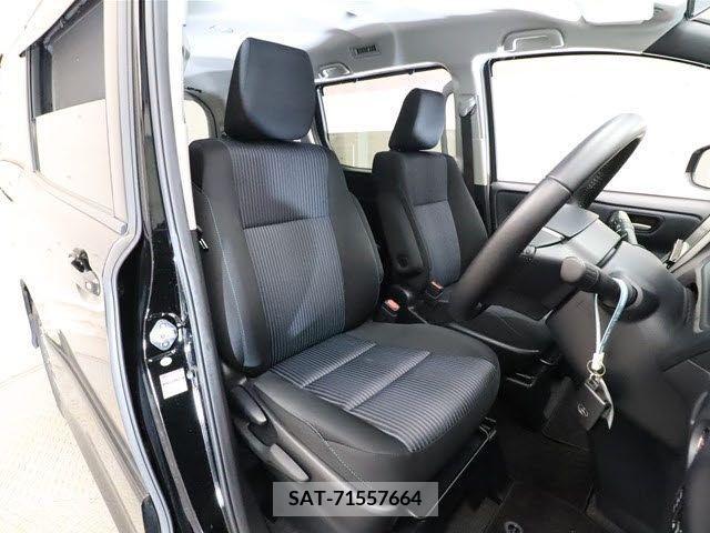 Toyota NOAH 2014-10 201334-3