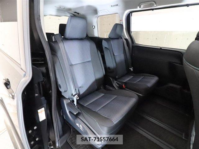 Toyota NOAH 2014-10 201334-4