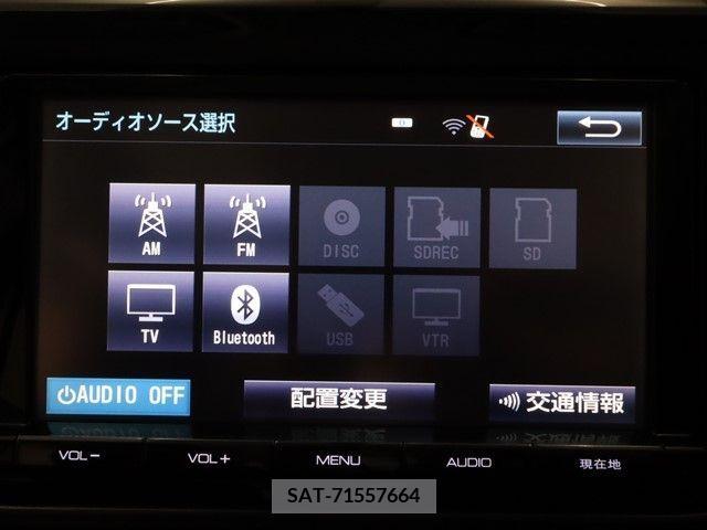 Toyota NOAH 2014-10 201334-15