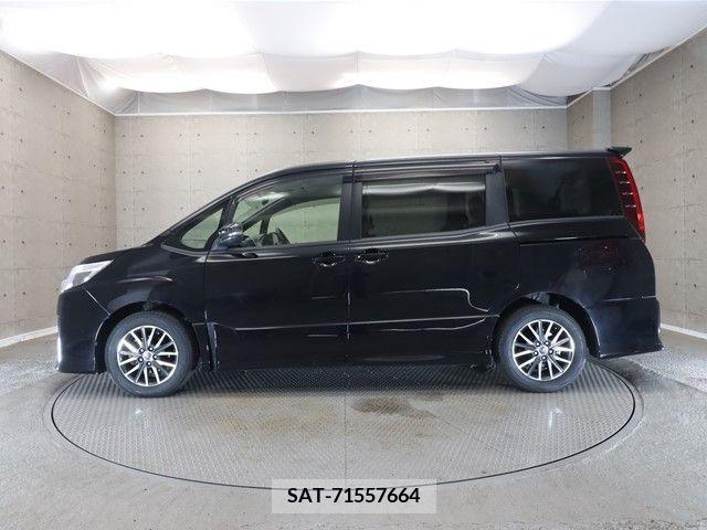 Toyota NOAH 2014-10 201334-24