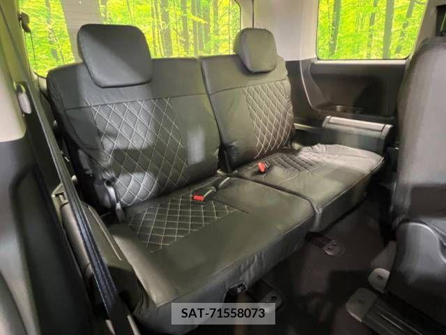 Mitsubishi DELICA D5 2022-08 390474-11