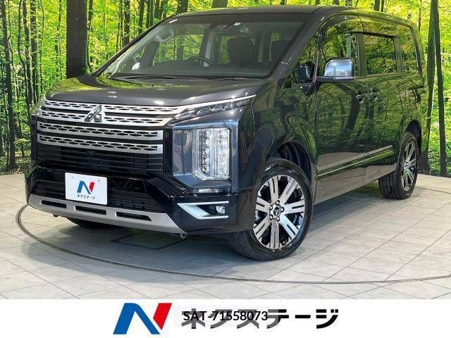 Mitsubishi DELICA D5 2022-08 390474-0