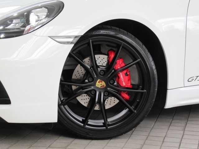 Porsche CAYMAN 2018-08 24054-26