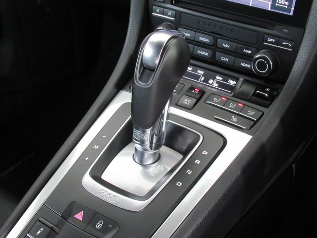 Porsche CAYMAN 2018-08 24054-13