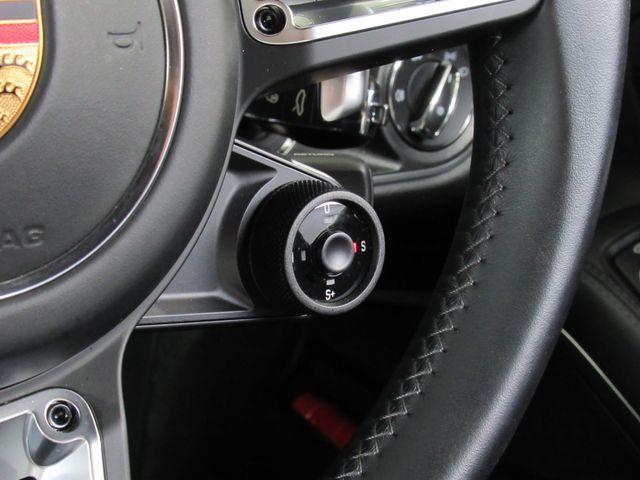 Porsche CAYMAN 2018-08 24054-15
