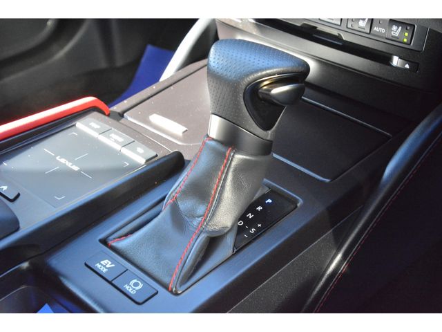 Lexus ES 2019-02 192548-13
