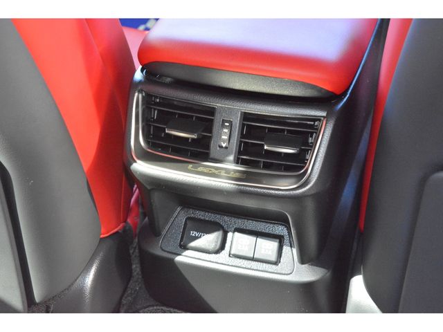 Lexus ES 2019-02 192548-17