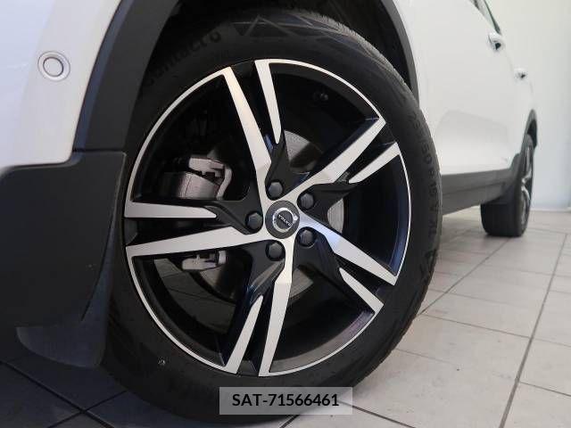 Volvo XC40 2022-06 288775-16