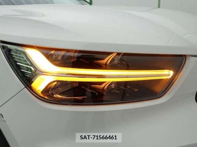 Volvo XC40 2022-06 288775-15