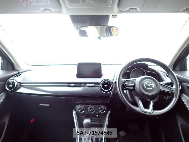 Mazda DEMIO 2019-04 301983-1