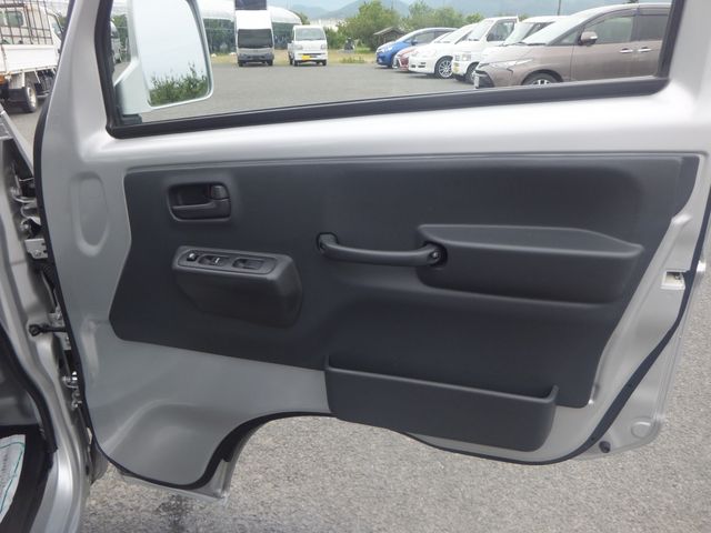 Nissan CLIPPER 2020-07 3497-25