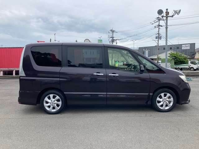 Nissan SERENA 2012-07 5069-1