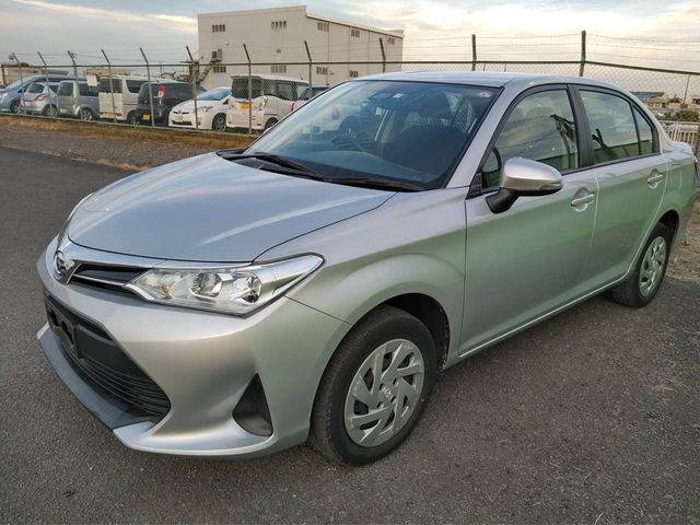 Toyota COROLLA AXIO 2018-04 190503-1