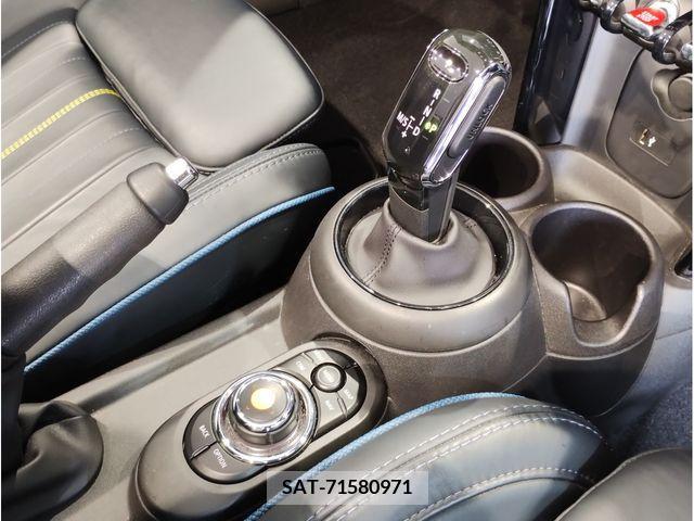 Bmw MINI 2021-04 238161-18