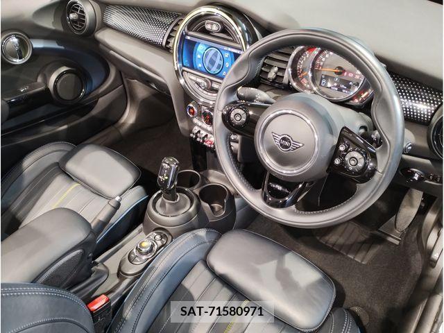 Bmw MINI 2021-04 238161-13