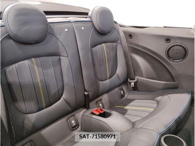 Bmw MINI 2021-04 238161-11