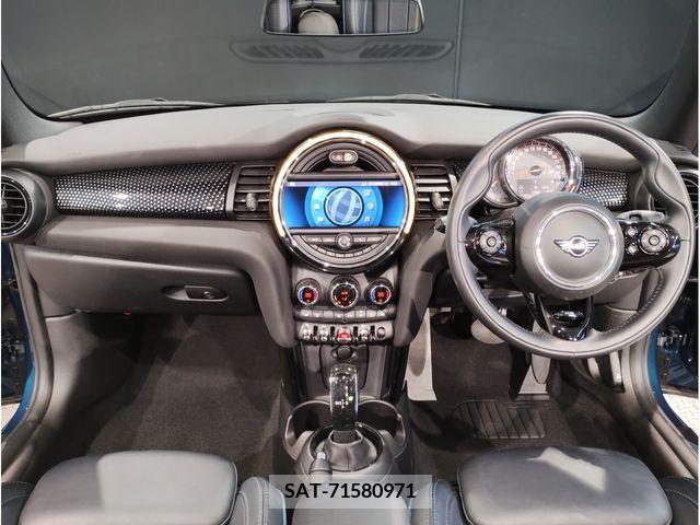 Bmw MINI 2021-04 238161-1
