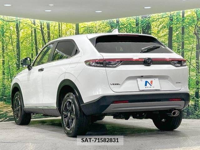Honda VEZEL 2022-09 210852-17