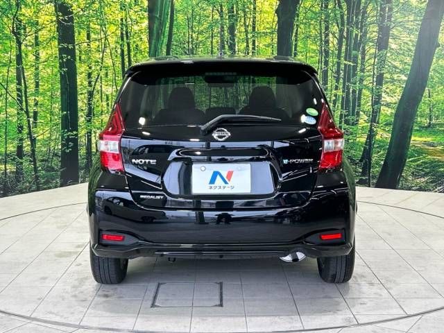 Nissan NOTE 2017-05 28428-15
