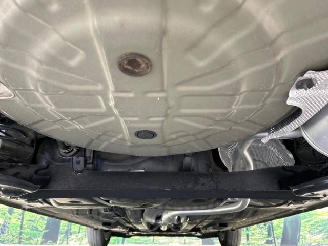 Nissan NOTE 2017-05 28428-19