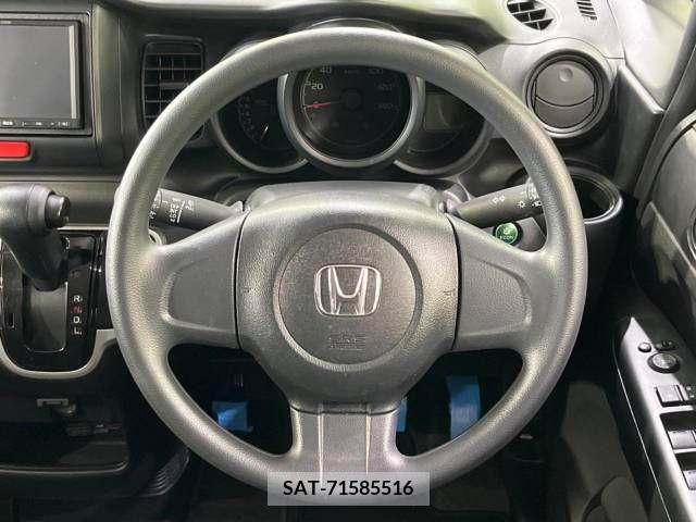 Honda N BOX 2016-02 333858-11