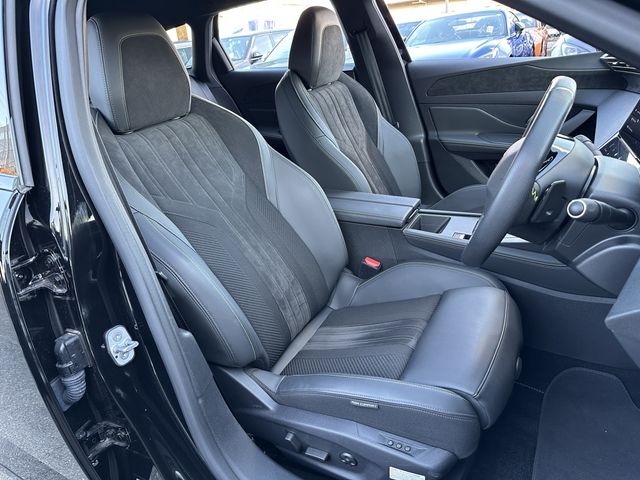 Peugeot 308 2022-12 181252-13
