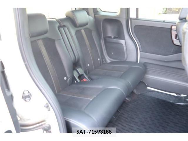Honda N BOX CUSTOM 2018-11 211119-12