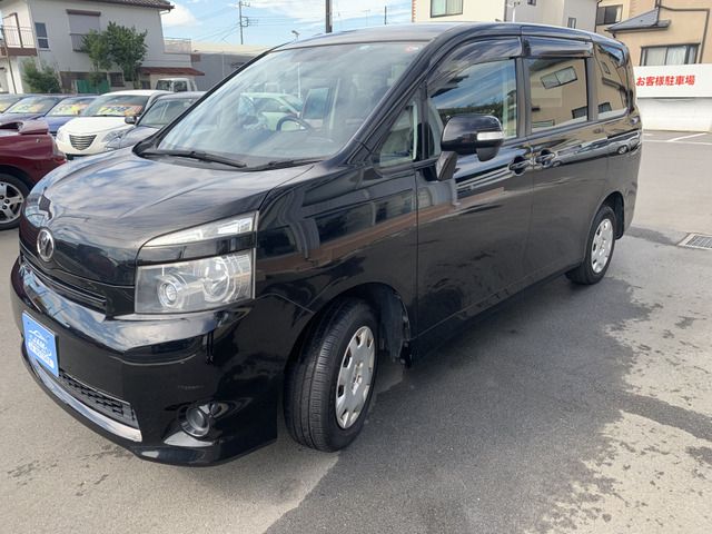 Toyota VOXY 2010-03 5114-5